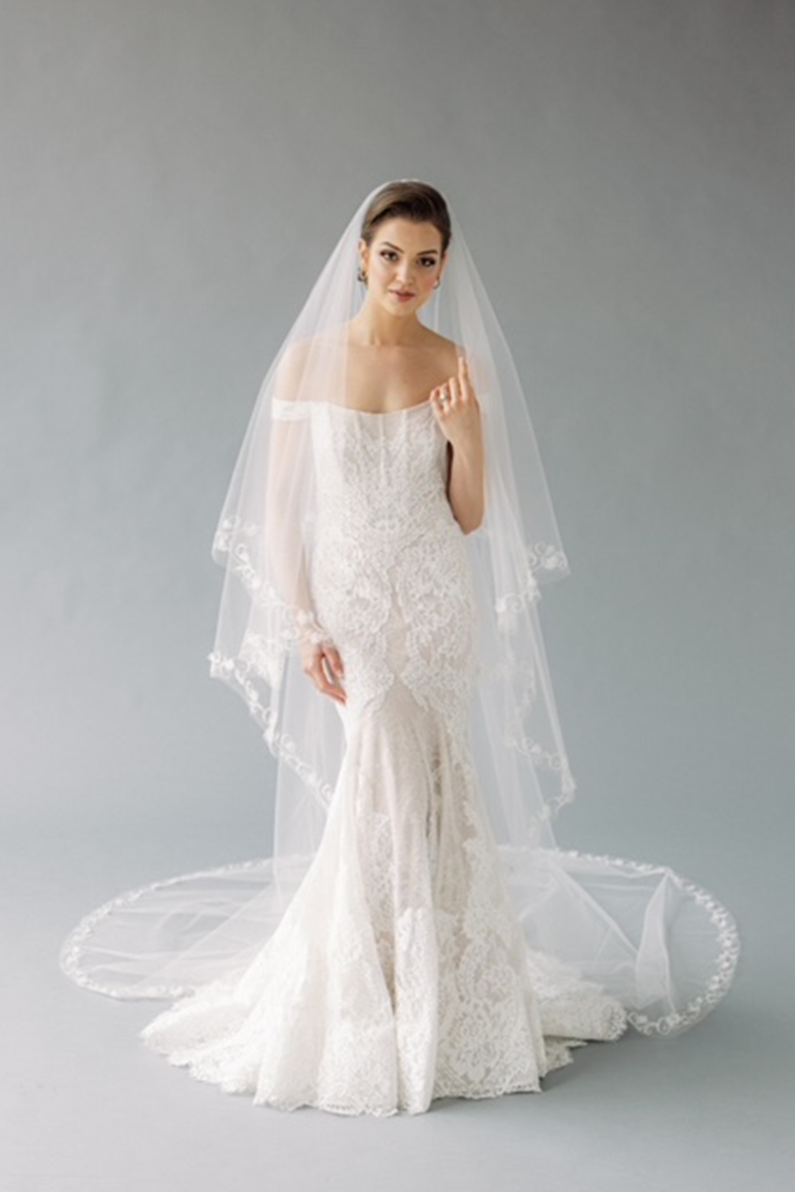 custom lace wedding veils