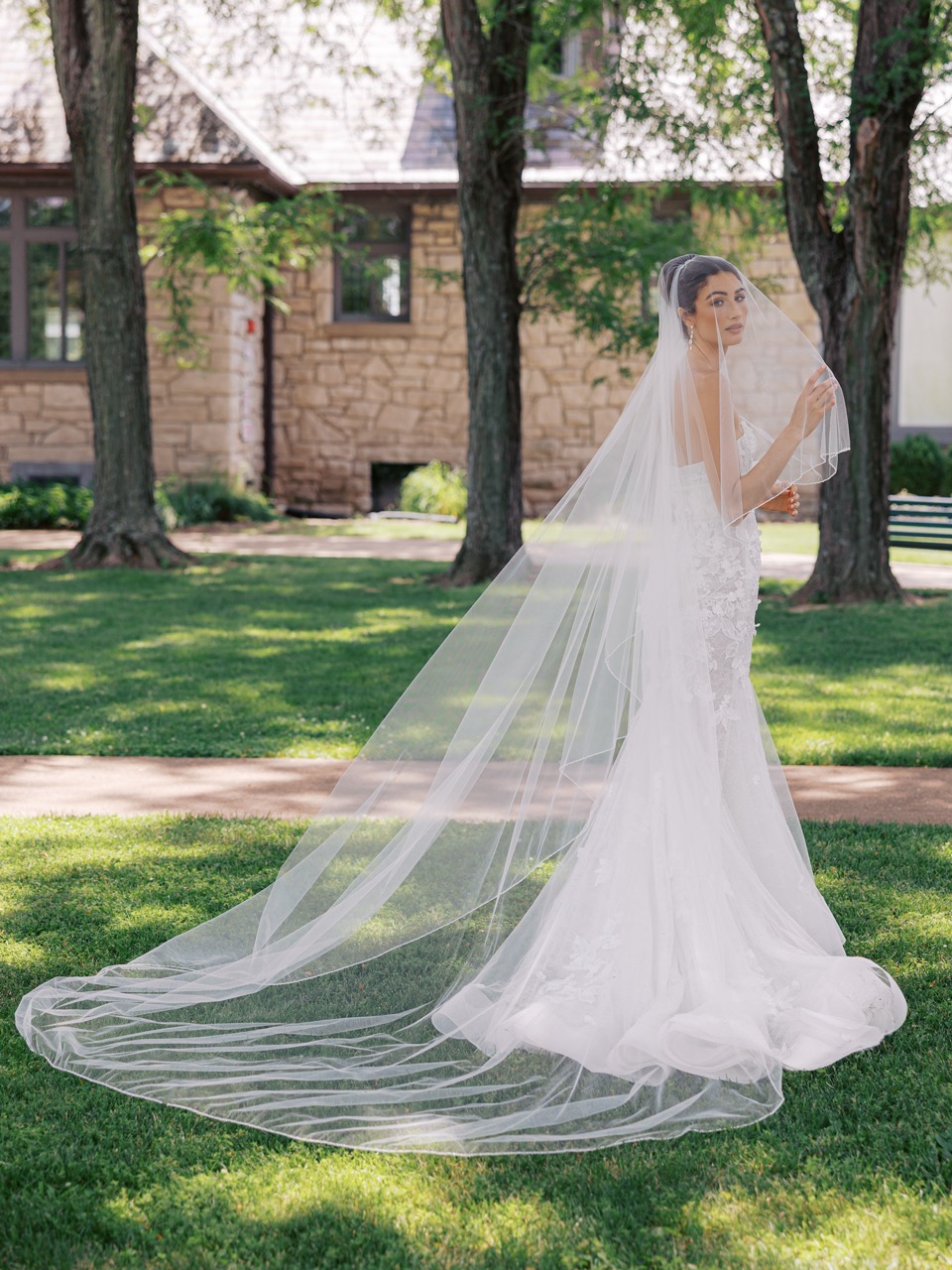 luxury custom wedding veils